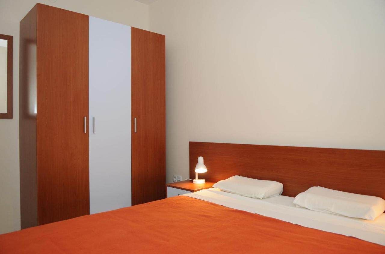 Apartmani Kristiana Jezera Εξωτερικό φωτογραφία